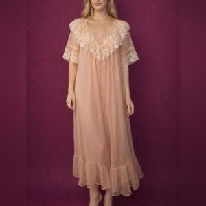 VTG 1960s HELEN OF TROY Lace Satin Chiffon Lingerie Slip Peignor Set